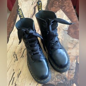 Dr. Martens Molly women’s leather platform boot
